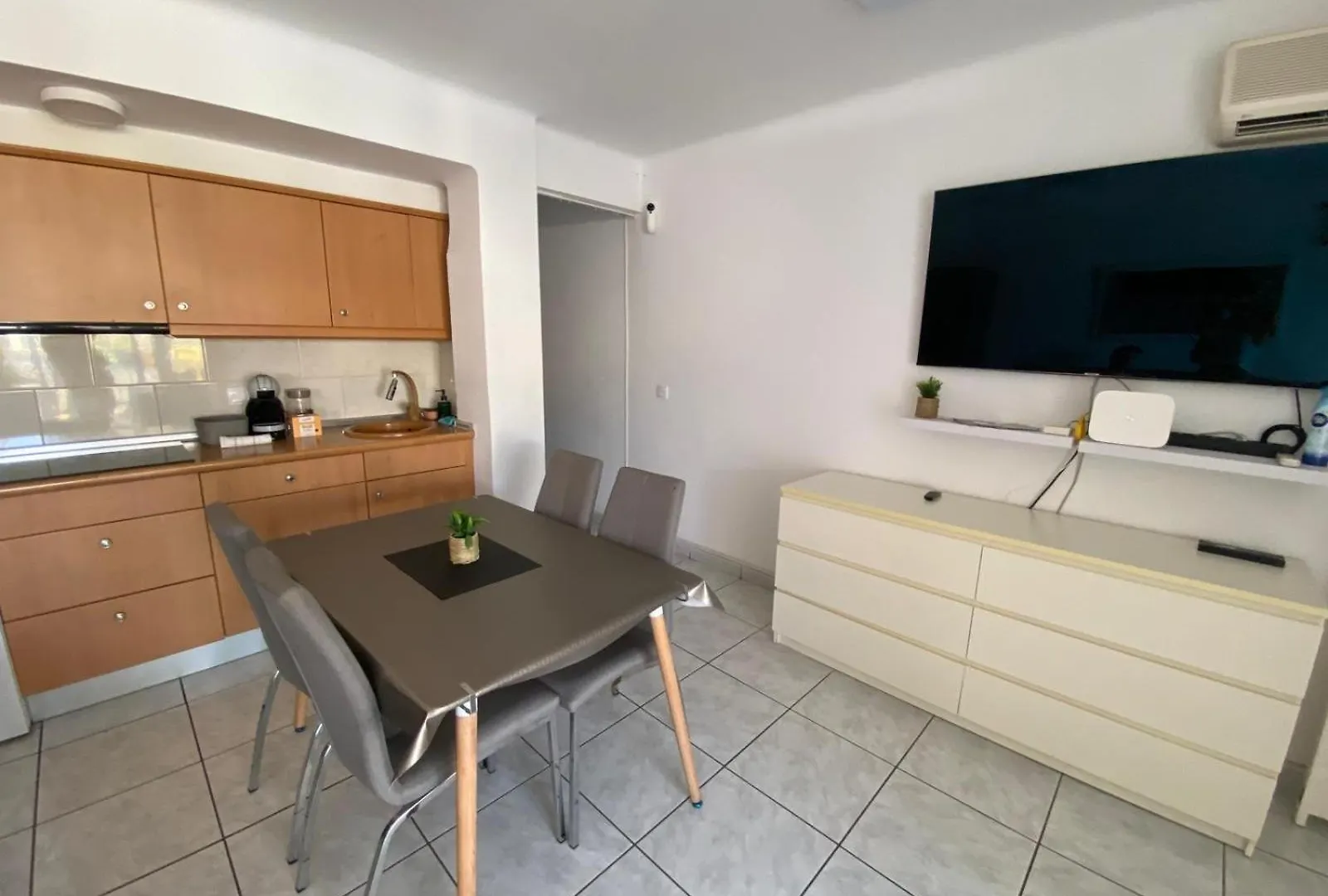 Acogedor Apartamento Con Barbacoa Privada En Empuriabrava Appartamento
